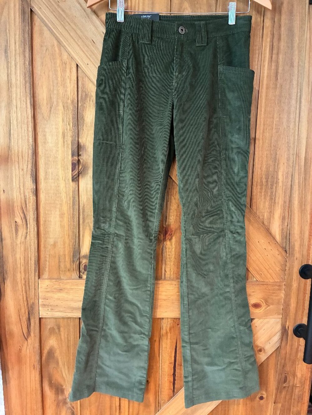 New with Tags-Kuhl Lydia Cord Pants-size 0